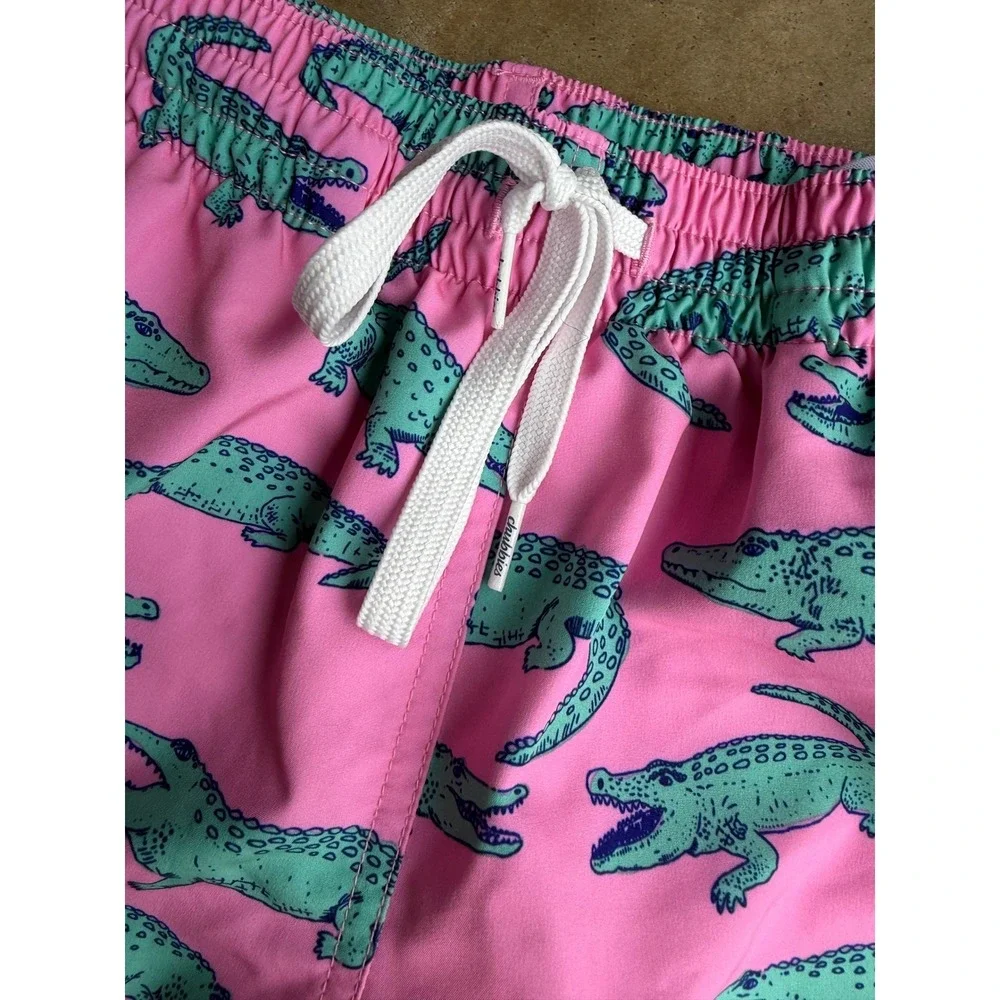 Chubbies Swim Trunks Alligator Print Size Small Pink 5.5